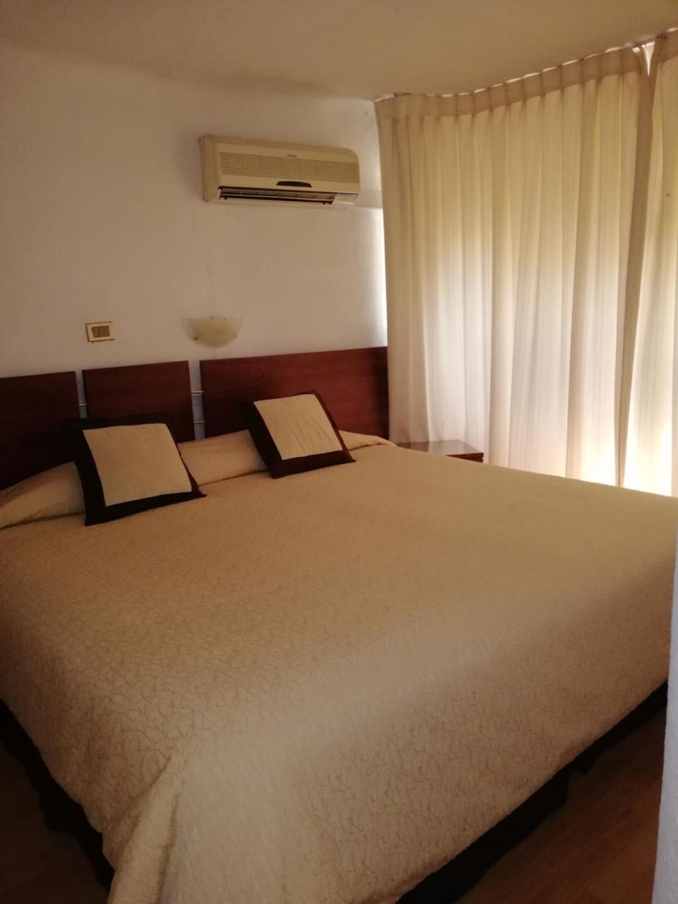 Hotel Montecarlo Santiago Ngoại thất bức ảnh